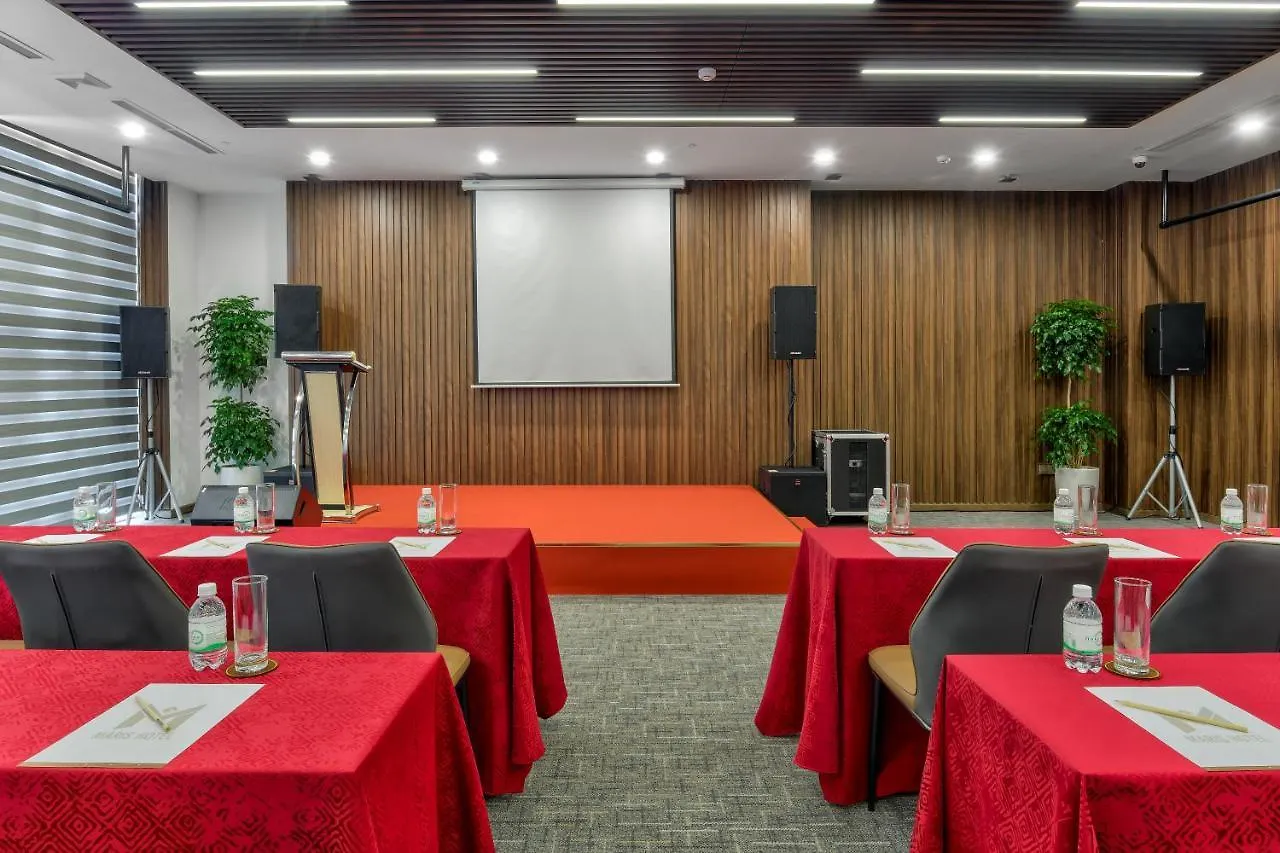 Maris Hotel Nha Trang 4*,